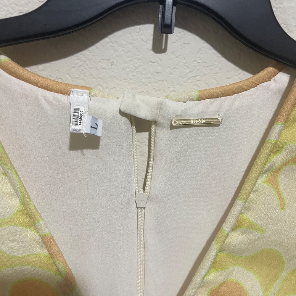 Alexis Capri Yellow Mini Dress – Women’s Size L (Retails $598) - Picture 16 of 16